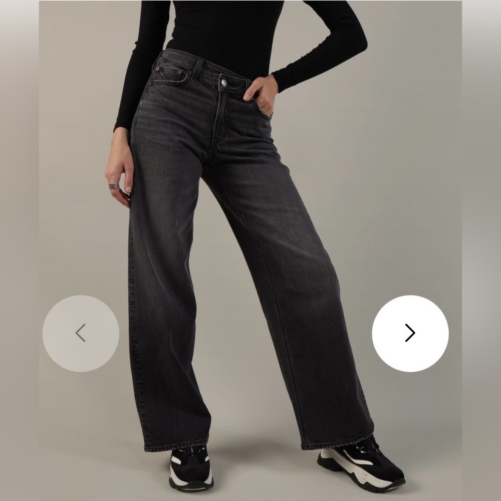 American Eagle Outfitters Wide Leg Flare Jeans - Washed Black